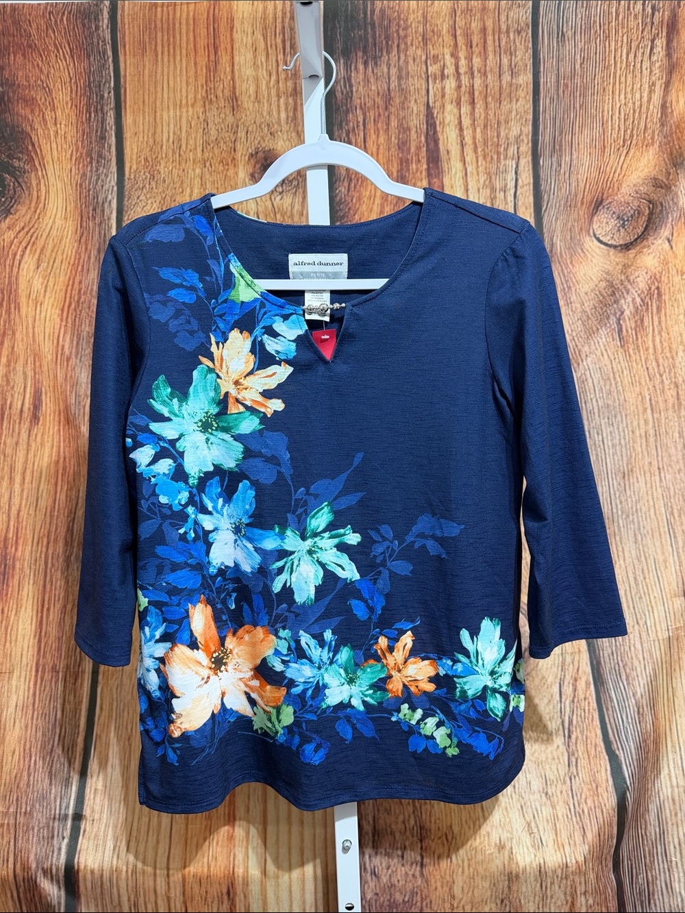Alfred Dunner Beaded V-neck Blouse Size PS